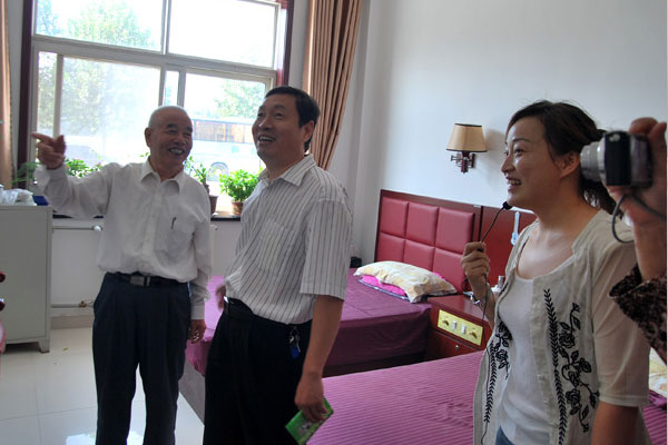 省老龄办肖培树主任视察参观老年公寓