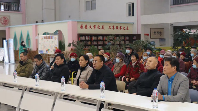 【演员送“戏”上门，留仙湖老年养生中心迎来“五音戏”专场】